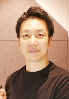 BODY DIRECTOR 代表トレーナー　島脇伴行